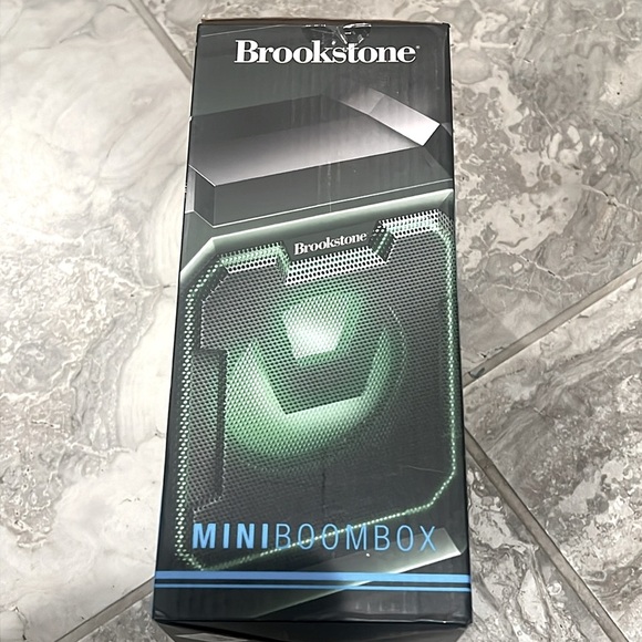 Brookstone Ruckus Portable Speaker with Microphone in Black, Open Box EXCELLENT! - Picture 7 of 13